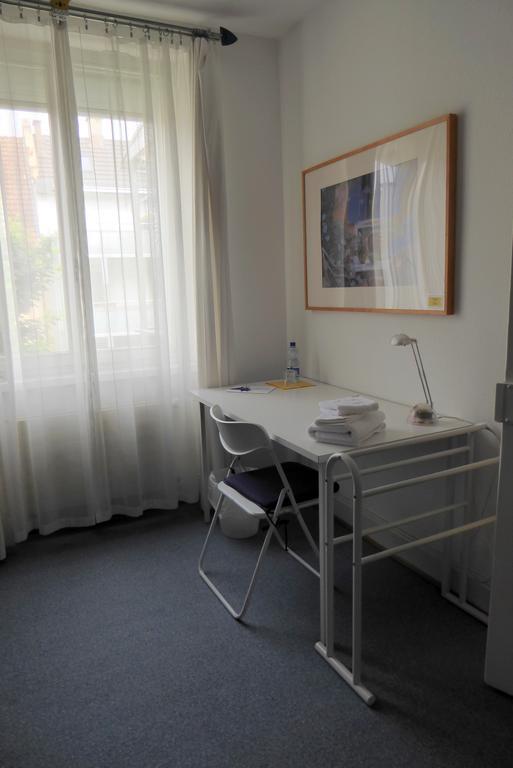 B&B Schlettstadterstrasse Bázel Kültér fotó